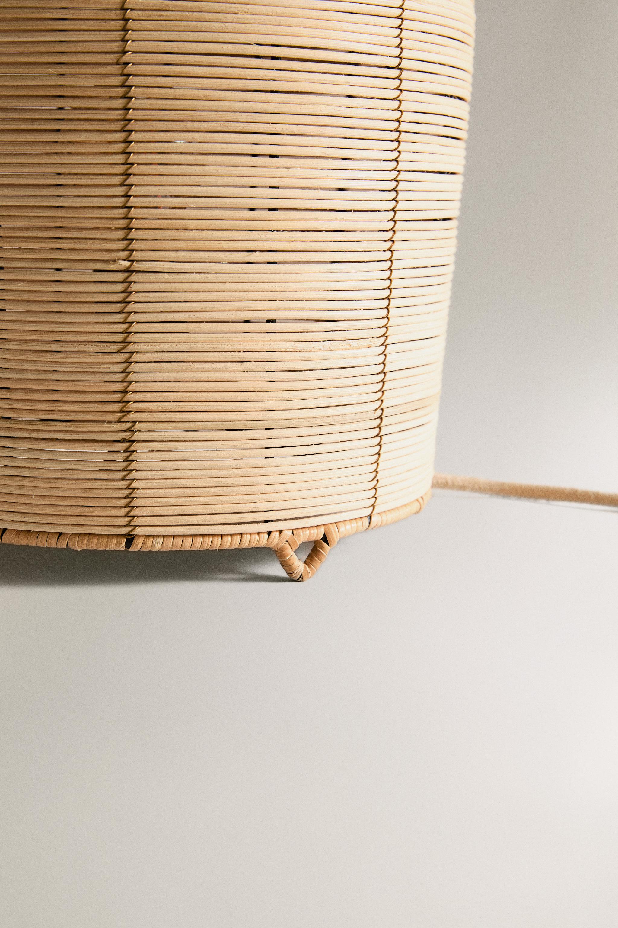 LARGE RATTAN TABLE LAMP